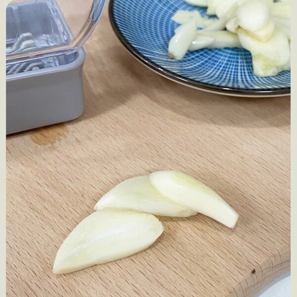 Manual Pressing Garlic Grinding Grater Cutter Cooking Tool Garlic Peeler Kitchen Accessories Kitchen Gadgets And Accessories - Image 4
