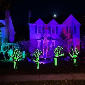 Halloween Glowing Skeleton Hands Outdoor Decor 4PC Set 15 Inch Waterproof Graveyard Stakes for Scary Pathway Party Porch Displa